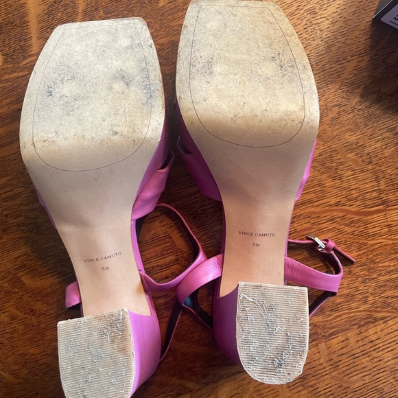 Vince Camuto Stefaney Platform Block Heel in Fushia - Picture 6 of 8